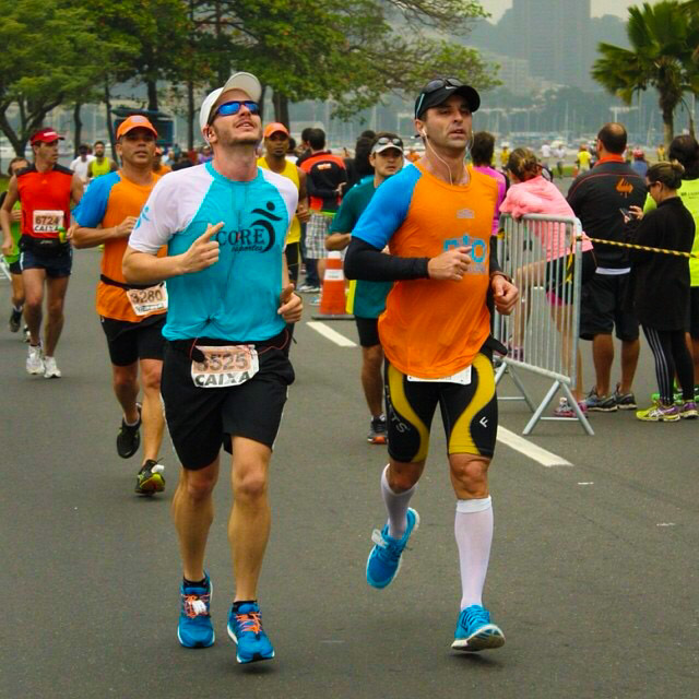 Ao lado do amigo Edinho Calciolari