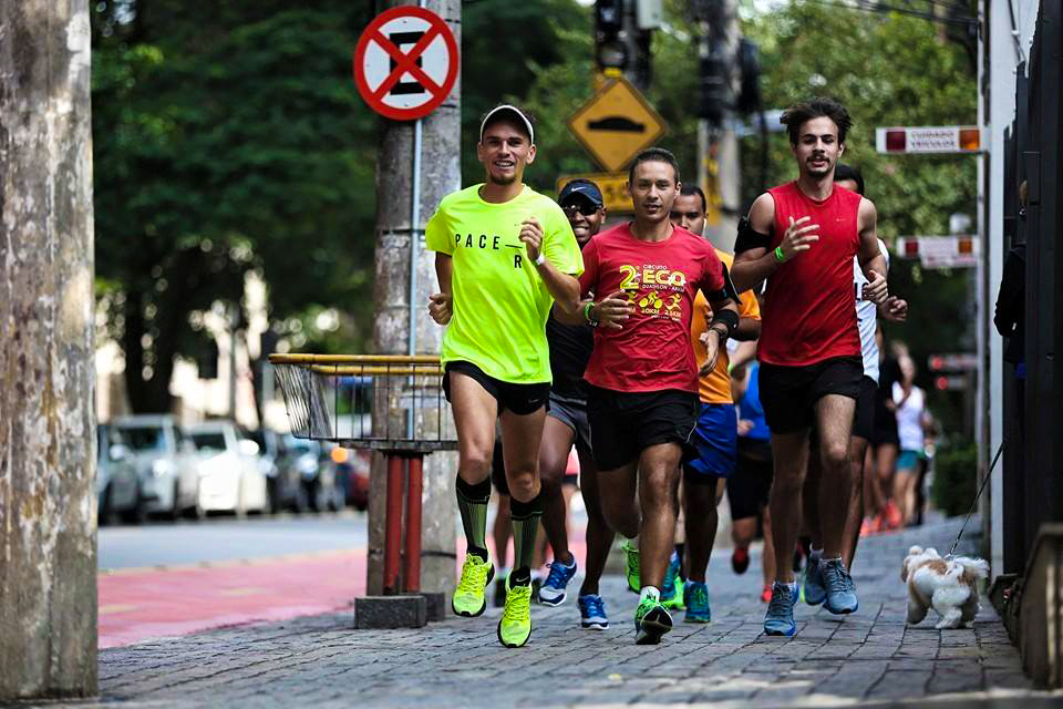 11052510_372981579560219_4990867522973533507_n