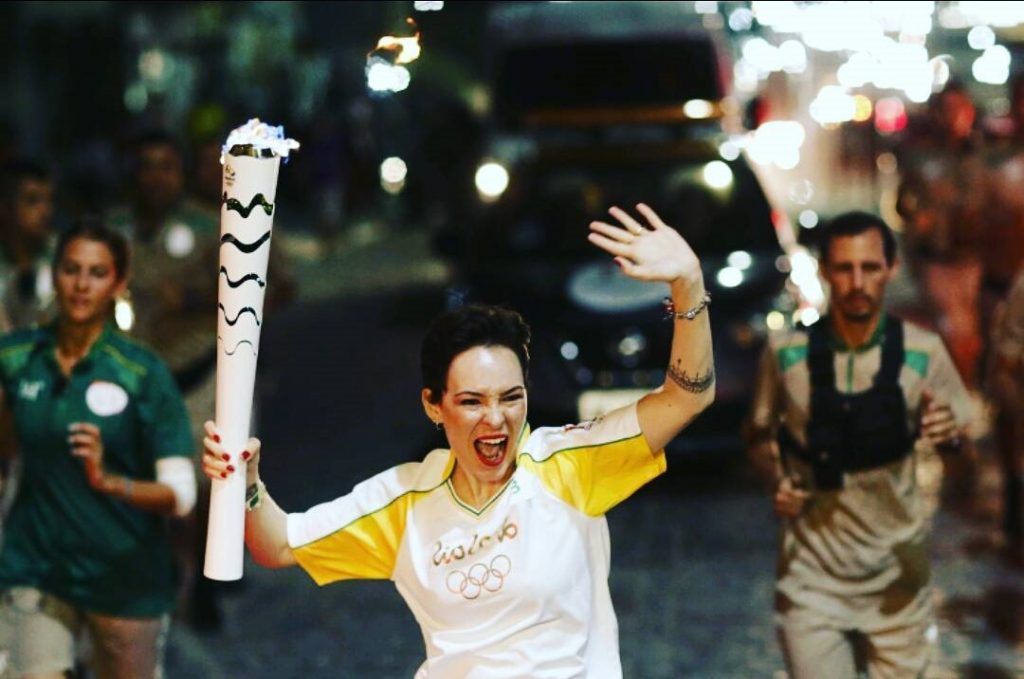 13707175_1563551347273088_78552122_n